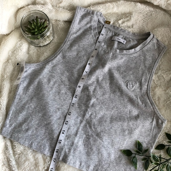 🌟 Aritzia TNA Lizzy Crop Tank *BRAND NEW* - Picture 5 of 8